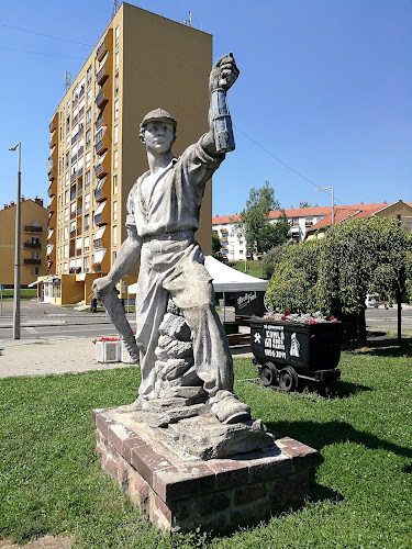 Komló bányász szobor emlékhely