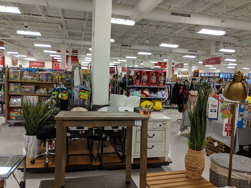 Shopping Mall «Southbury Plaza Shopping Center», reviews and photos, 100 Main St N, Southbury, CT 06488, USA