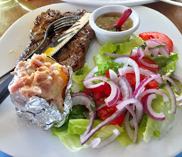 Royer's Restaurant & Bar Mariscos Y Cortes photo