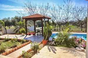 Villa Paradise image