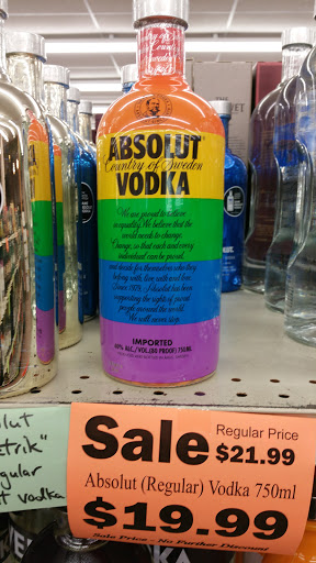 Beer Store «Family Beer & Liquor Store», reviews and photos, 20200 US Rte 20 Frontage Rd, East Dubuque, IL 61025, USA