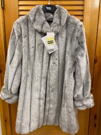 Thrift Store «LISTEN Thrift Store, Canaan, NH», reviews and photos, 236 US-4, Canaan, NH 03741, USA