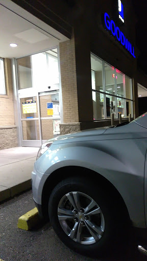 Thrift Store «Goodwill Aurora - Belleview», reviews and photos, 14400 E Belleview Ave, Aurora, CO 80015, USA