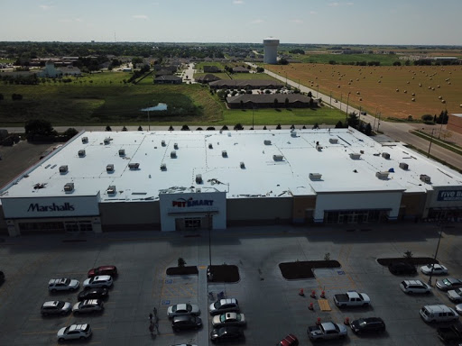 Roofing Contractor «Pinaire Roofing - Nashville Commercial And Residential Roofing Contractor», reviews and photos, 1720 West End Ave #530, Nashville, TN 37203, USA