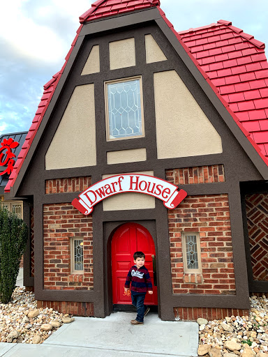 Fast Food Restaurant «Chick-fil-A», reviews and photos, 7348 Tara Blvd, Jonesboro, GA 30236, USA