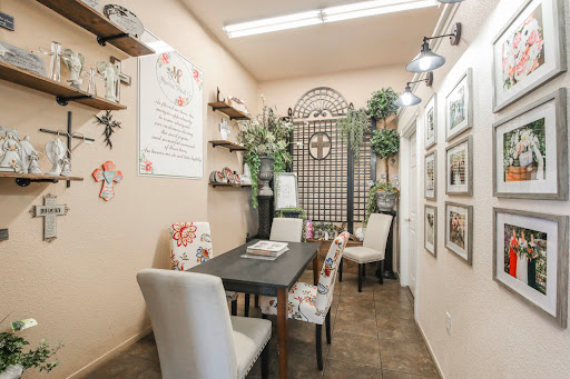 Florist «Manteca Floral Co», reviews and photos, 339 S Main St, Manteca, CA 95337, USA