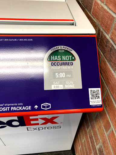 Print Shop «FedEx Office Print & Ship Center», reviews and photos, 50 Centerpointe Dr Suite B, La Palma, CA 90623, USA