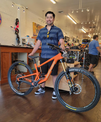 Bicycle Store «Roseville Cyclery», reviews and photos, 404 Vernon St, Roseville, CA 95678, USA