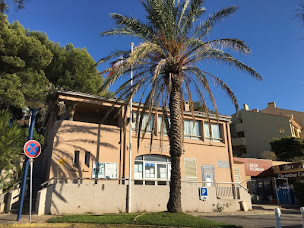 Photo n°5 de Capitainerie du Port de la Madrague à Saint-Cyr-sur-Mer ()