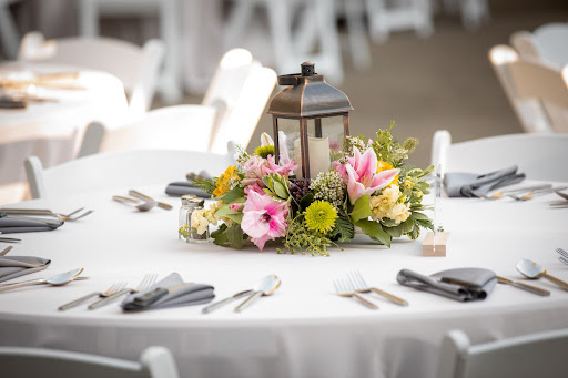 Florist «Royal Louis Florist», reviews and photos, 2221 10th St, Sacramento, CA 95818, USA