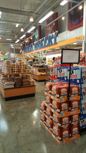 Supermarket «Super King Market», reviews and photos, 2260 Lincoln Ave, Altadena, CA 91001, USA