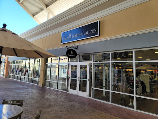 Shopping Mall «The Outlet Shoppes of the Bluegrass», reviews and photos, 1155 Buck Creek Rd, Simpsonville, KY 40067, USA