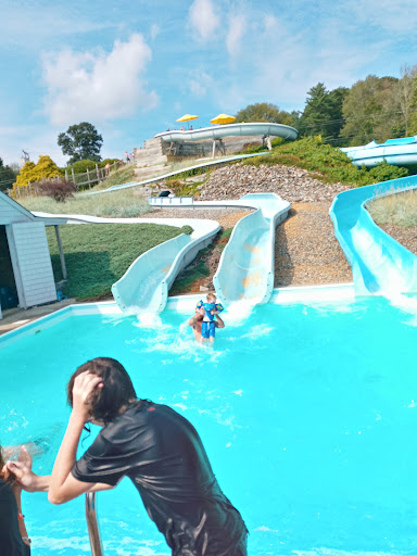 Water Park «Breezy Picnic Grounds Waterslides», reviews and photos, 520 N W Main St, Douglas, MA 01516, USA