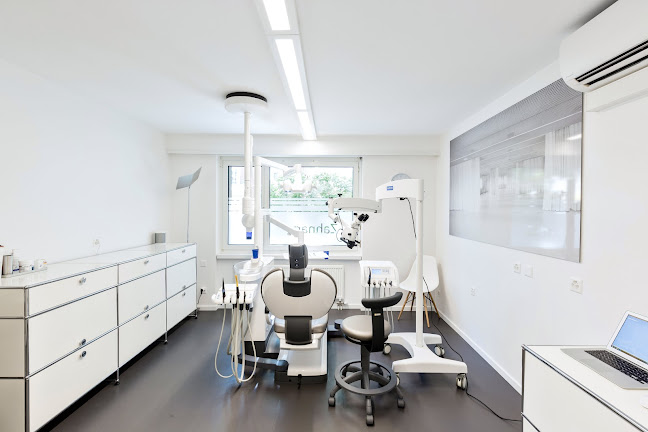 Rezensionen über Zahnarztpraxis Dr. Mahl in Basel - Zahnarzt