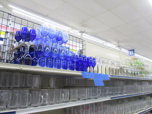 Dollar Store «King Dollar», reviews and photos, 707 E Davis St, Conroe, TX 77301, USA