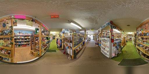 Gift Shop «Wild Wonderful Gift Shop», reviews and photos, 803 Mammoth Cave Rd, Cave City, KY 42127, USA