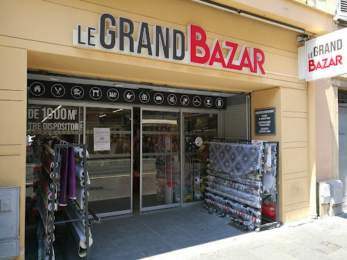 Maxi Bazar Nice République à Nice