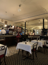 Atmosphère du Restaurant français Chez Monsieur à Paris - n°17