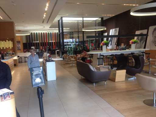 Coffee Shop «Nespresso Beverly Hills Boutique & Cafe», reviews and photos, 320 N Beverly Dr, Beverly Hills, CA 90210, USA