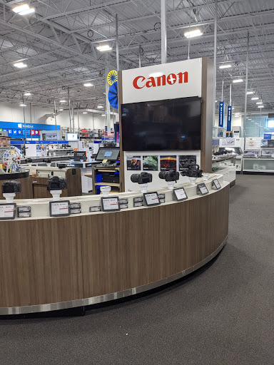 Electronics Store «Best Buy», reviews and photos, 251 Nassau Park Blvd, Princeton, NJ 08540, USA