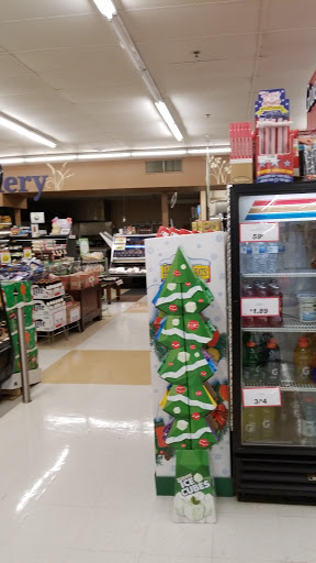 Grocery Store «Family Fare Supermarket», reviews and photos, 120 W Prairie St, Vicksburg, MI 49097, USA