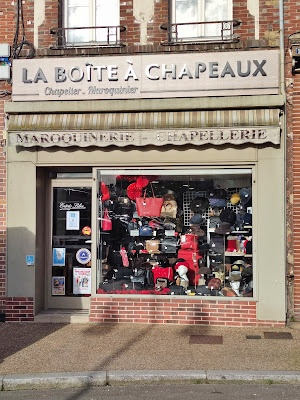La Boîte à Chapeaux à L'Aigle