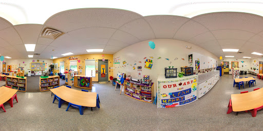 Day Care Center «Growing Kids Learning Center», reviews and photos, 1828 S 11th St, Chesterton, IN 46304, USA