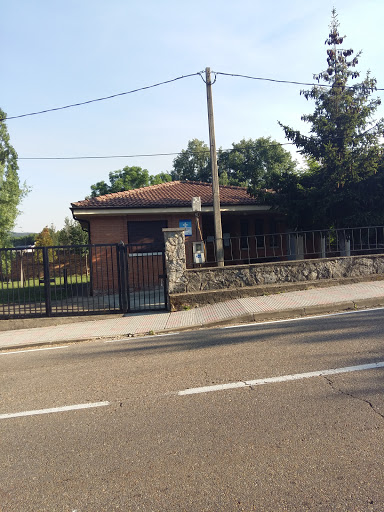Consultorio Médico Municipal en La Vecilla de Curueño, León