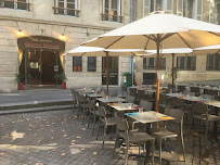Atmosphère du Restaurant français Restaurant Pizzeria - Comptoir Christoly à Bordeaux - n°2