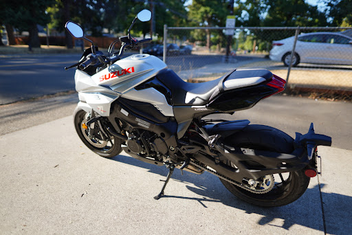 Motorcycle Dealer «Left Coast Powersports», reviews and photos, 5040 Pacific Blvd SW, Albany, OR 97321, USA