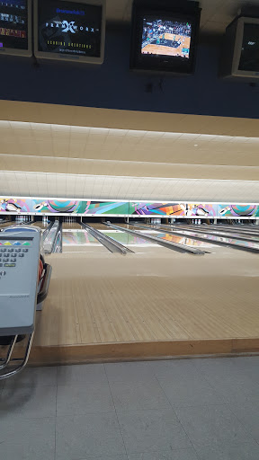 Bowling Alley «Holiday Lanes», reviews and photos, 236 State Rd, Westport, MA 02790, USA