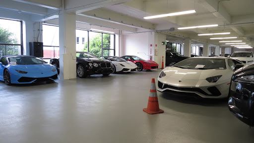 Lamborghini dealer Oakland