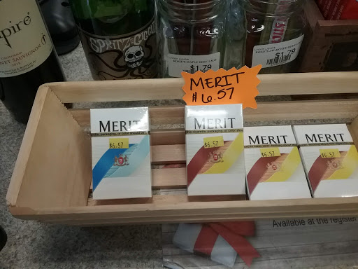 Wine Store «Lincoln Liquors», reviews and photos, 10 Summer St, Chelmsford, MA 01824, USA