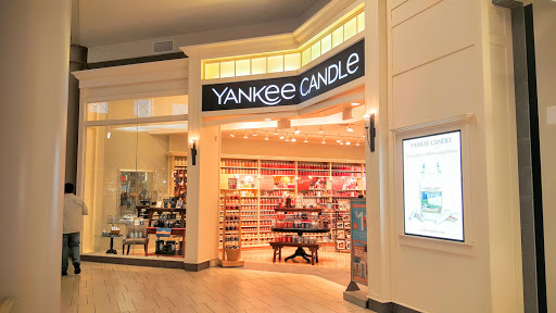 Shopping Mall «Arrowhead Towne Center», reviews and photos, 7700 W Arrowhead Towne Center, Glendale, AZ 85308, USA