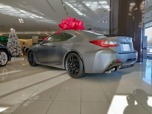 Lexus Dealer «Woodfield Lexus», reviews and photos, 350 E Golf Rd, Schaumburg, IL 60173, USA