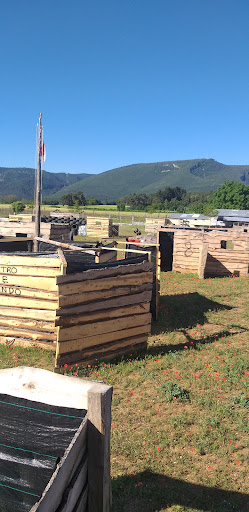 Campo de airsoft CQB la finca en Trespaderne, Burgos
