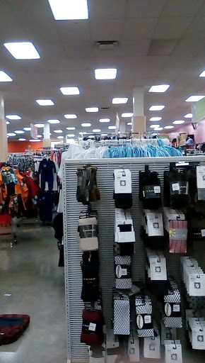 Discount Store «Fallas Discount Stores», reviews and photos, 6300 Mack Rd, Sacramento, CA 95823, USA