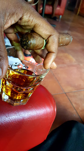 Tobacco Shop «La Casa Cigars and Lounge - Retail», reviews and photos, 1502 Randolph Street #100, Detroit, MI 48226, USA