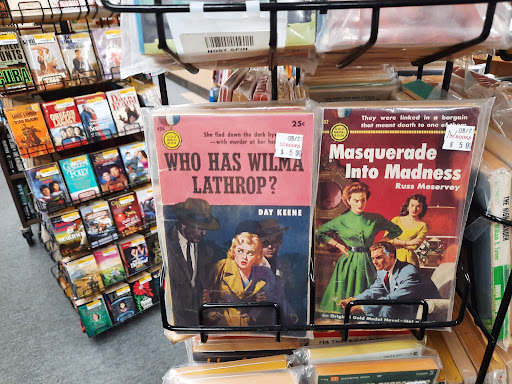 Book Store «Half Price Books», reviews and photos, 2041 Ford Pkwy, St Paul, MN 55116, USA