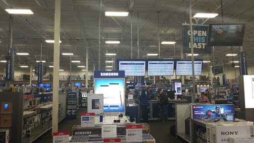 Electronics Store «Best Buy», reviews and photos, 8100 Old Carriage Ct, Shakopee, MN 55379, USA