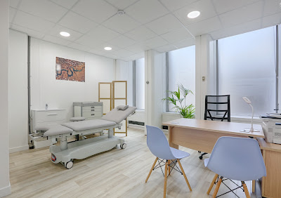 CENTRE MÉDICAL – CLINIQUE AMBROISE PARÉ – LA DÉFENSE à Puteaux