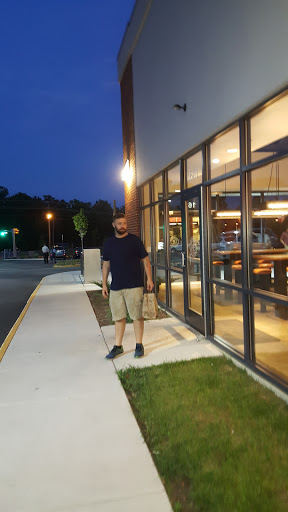 Mexican Restaurant «Chipotle Mexican Grill», reviews and photos, 1601 Jefferson Davis Hwy, Fredericksburg, VA 22401, USA