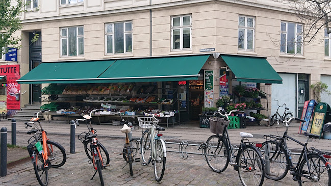 Anmeldelser af Købmand med tyrkisk specialiteter i Christianshavn - Supermarked