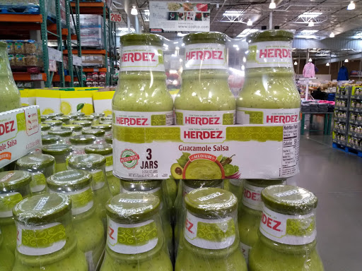 Shopping Mall «Argyle Square Shopping Center», reviews and photos, 8315 SW Jack Burns Blvd, Wilsonville, OR 97070, USA