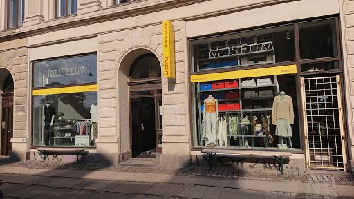 Butikker til at købe centerborde København