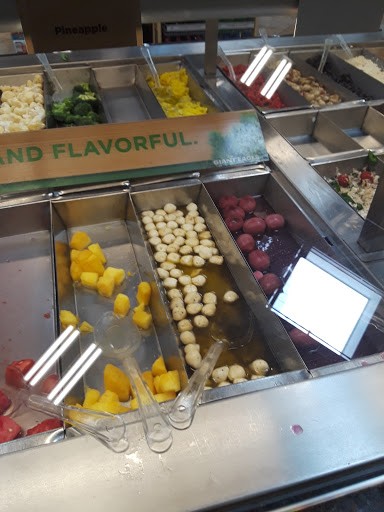 Supermarket «Giant Eagle Supermarket», reviews and photos, 7939 Day Dr, Cleveland, OH 44129, USA