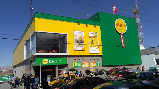 Three-color butter stores Arequipa