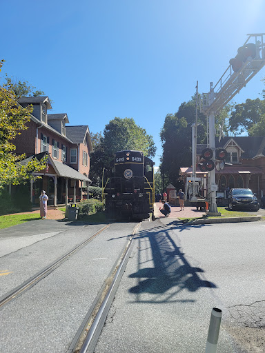 Tourist Attraction «Glen Mills Train Station», reviews and photos, 130 Glen Mills Rd, Glen Mills, PA 19342, USA