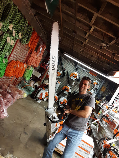 Hardware Store «Wilson Hardware Co», reviews and photos, 812 Monroe Ave, Rochester, NY 14607, USA