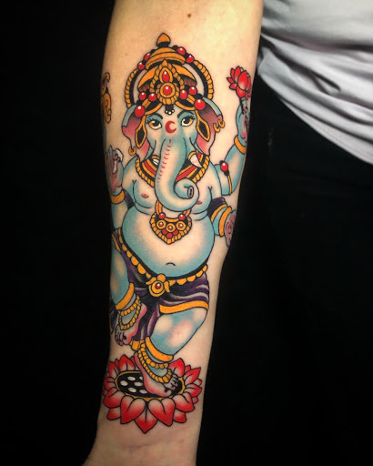 Tattoo Shop «Sacred Tattoo Studio», reviews and photos, 329 W Washington St # B, Marquette, MI 49855, USA